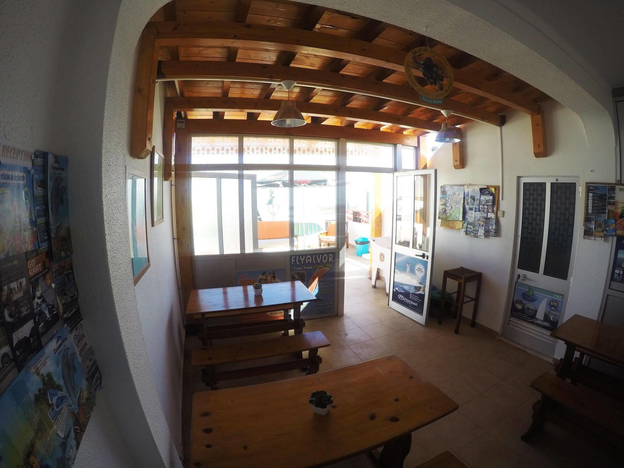 Ria Hostel Alvor Portimao Exterior photo