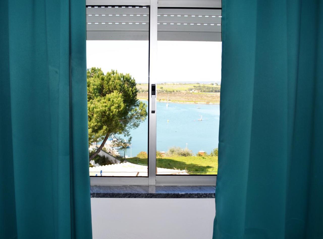 Ria Hostel Alvor Portimao Exterior photo